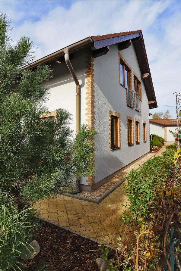 Eltako Penzion Karlovy Vary Exterior foto